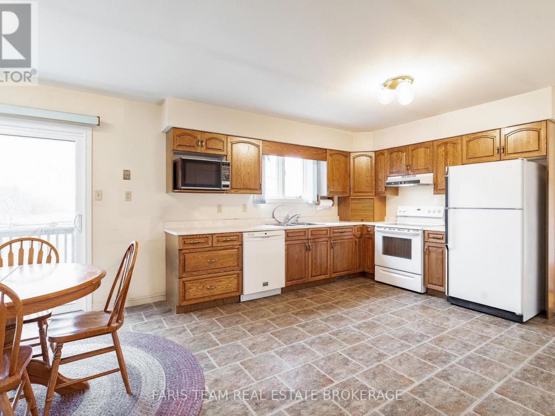 3046 RAMARA ROAD 47, 