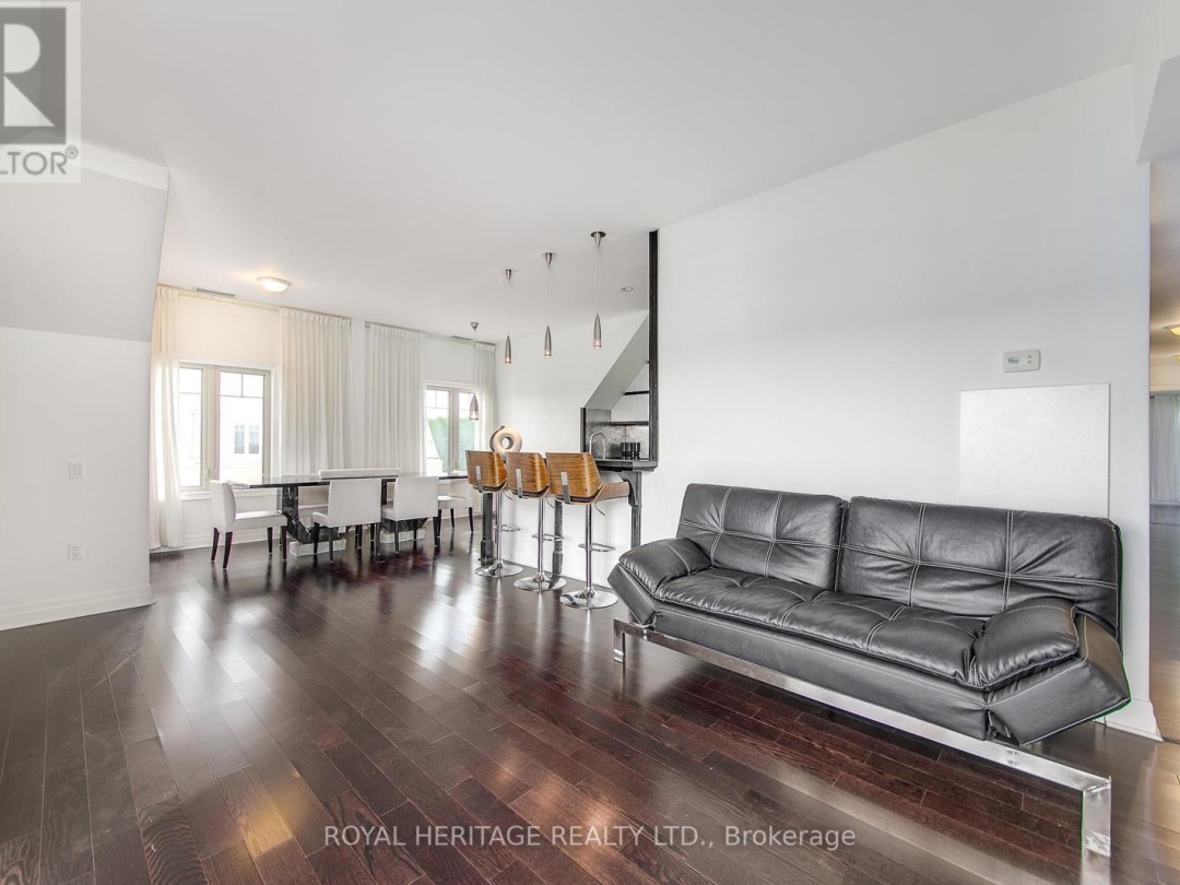 130 STEAMSHIP BAY ROAD, 