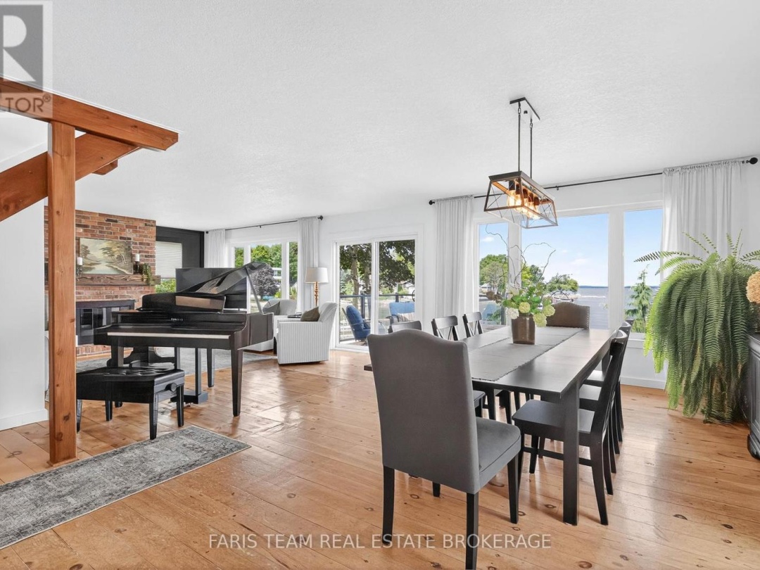 238 ROBINS POINT ROAD, 
