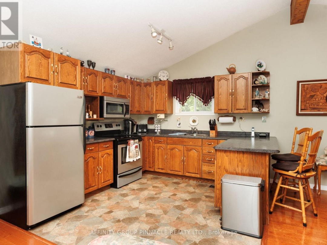 3 HEMLOCK STREET, 