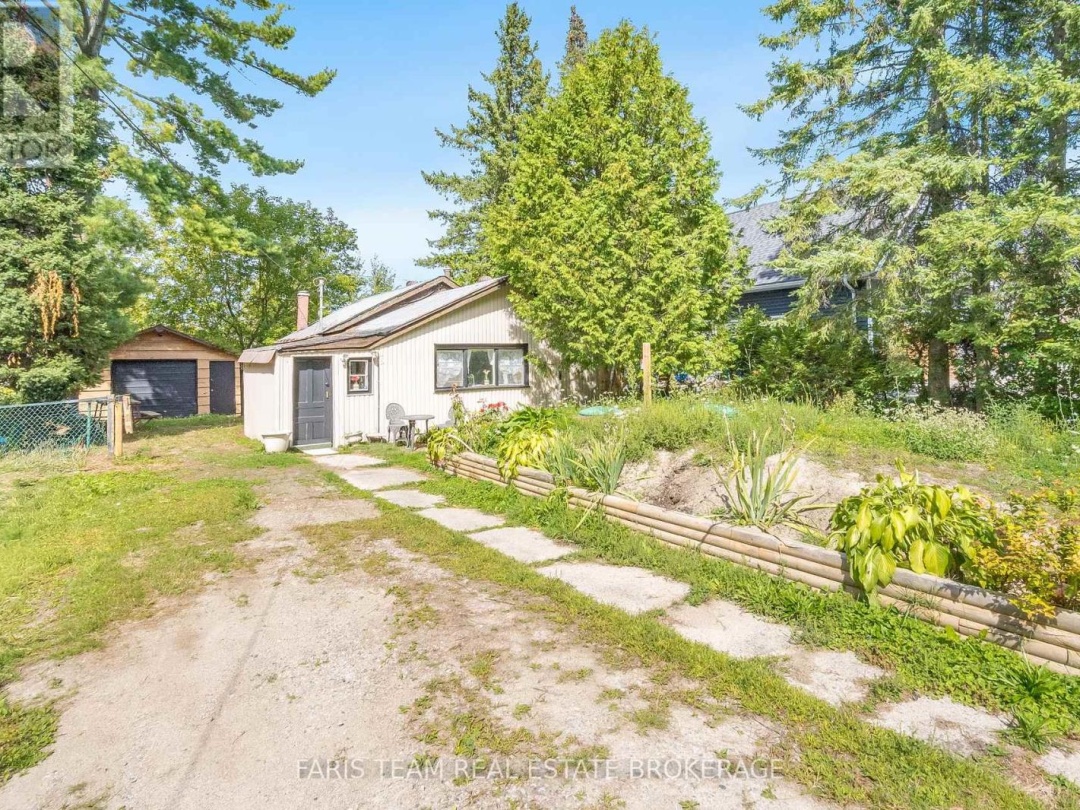 16 WATERSIDE DRIVE, 