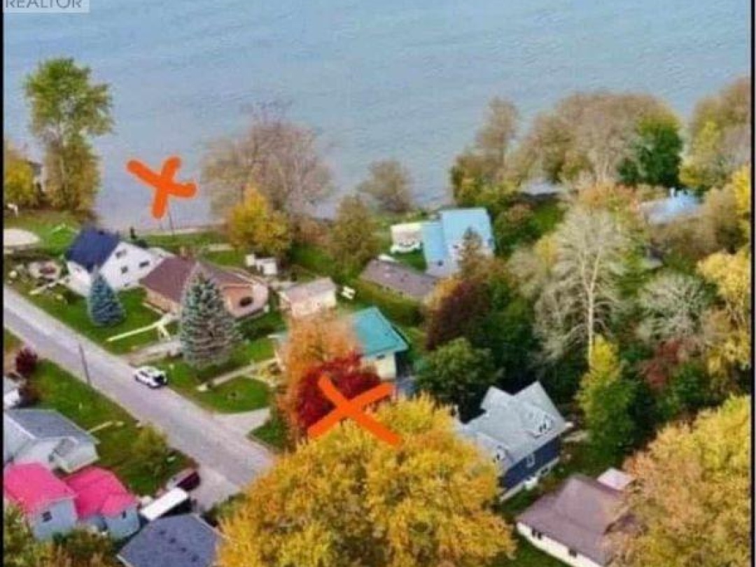 10 RIDGE AVENUE, 