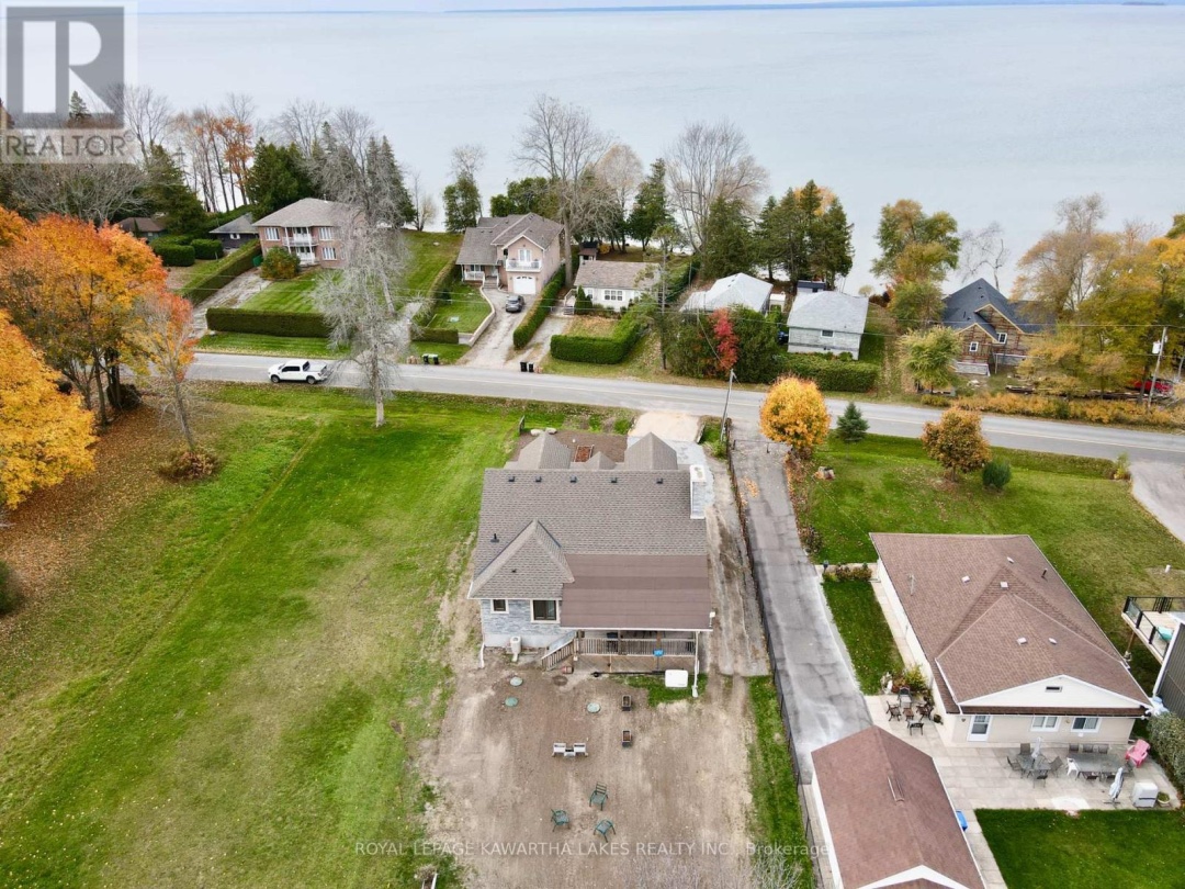 2501 Lakeshore Drive, Lake Simcoe
