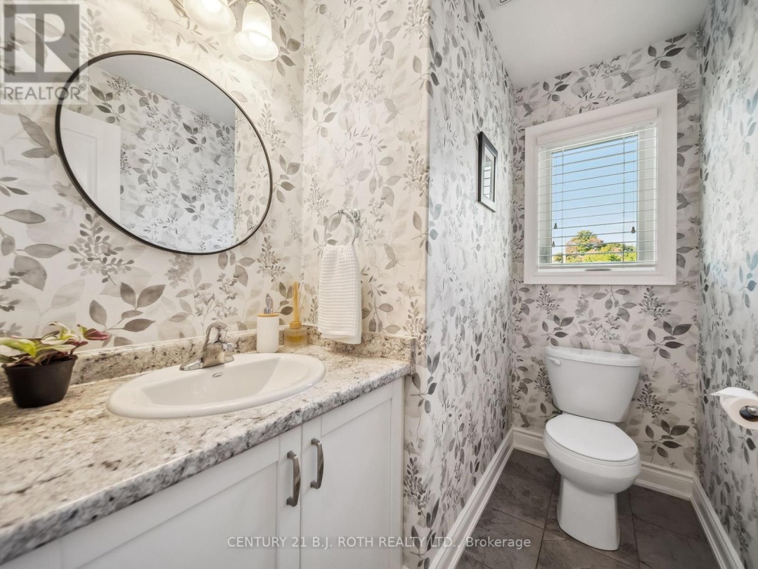 35 GRACE CRESCENT, 