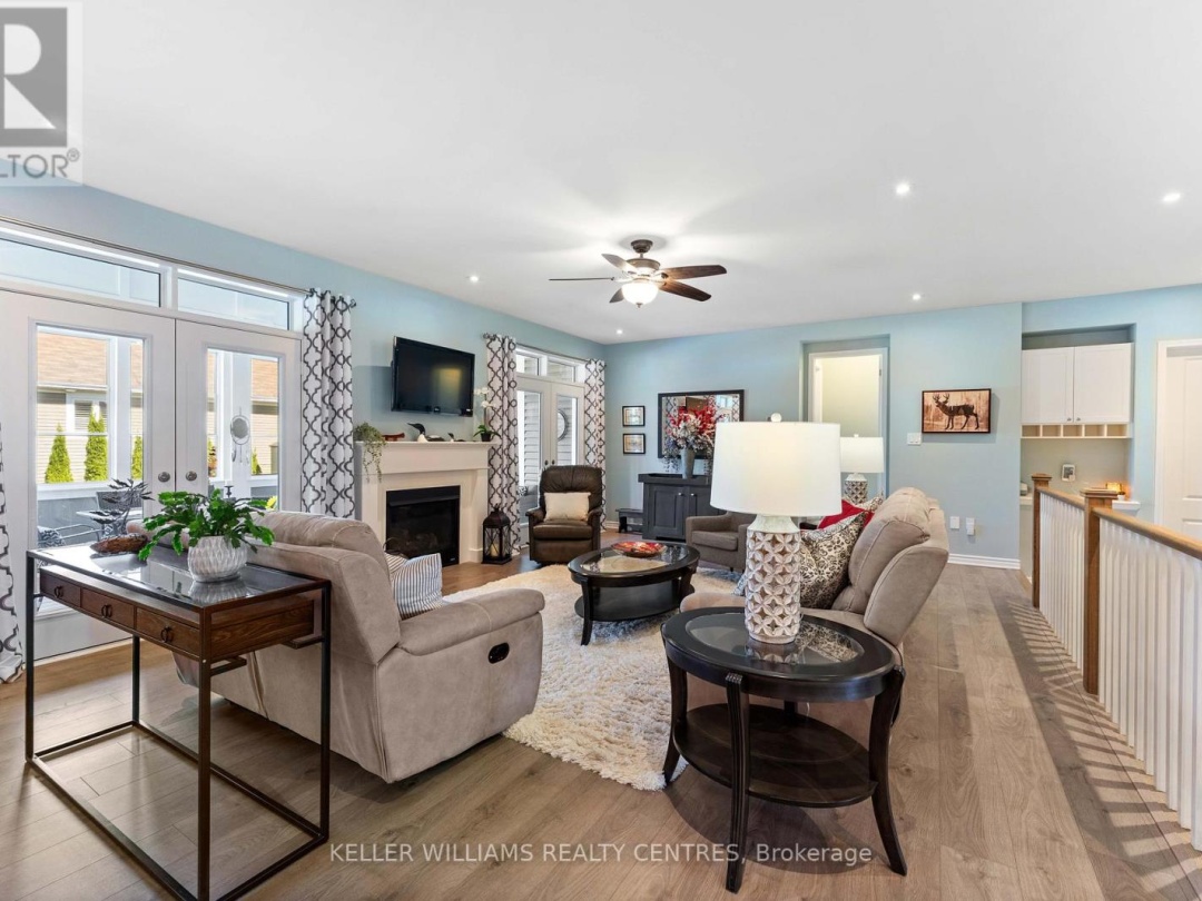 25 WINDSONG CRESCENT, 