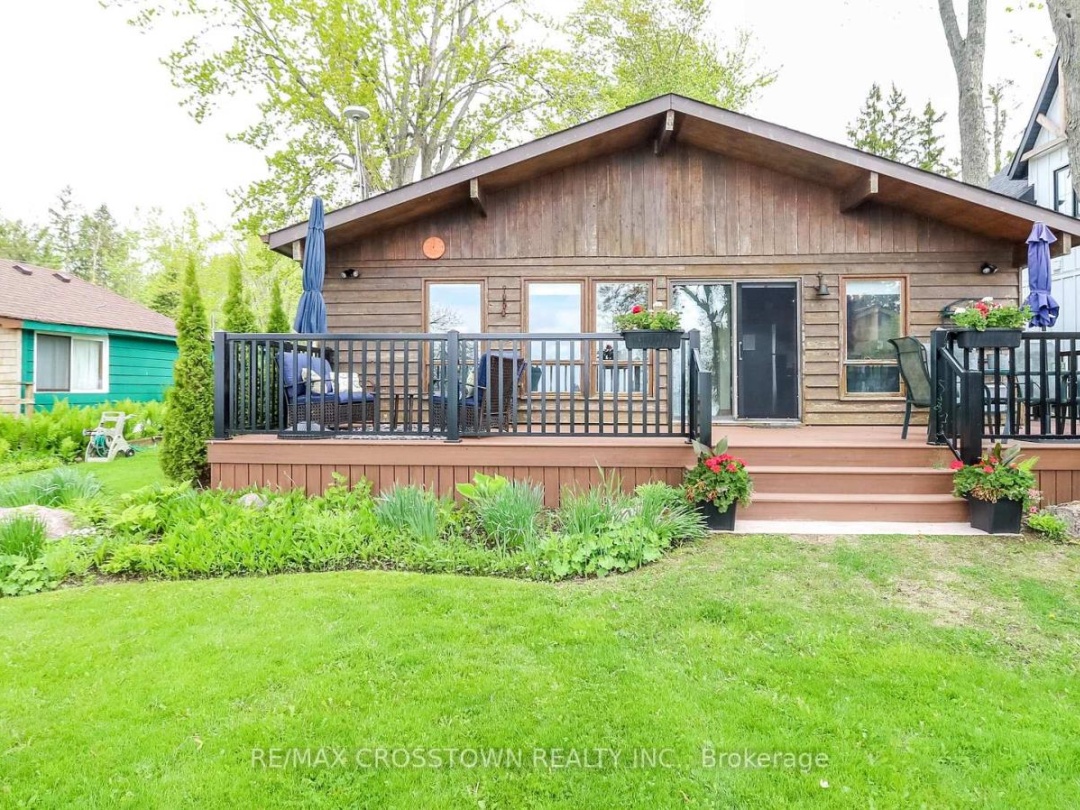 3822 Glenrest Drive, Lake Simcoe