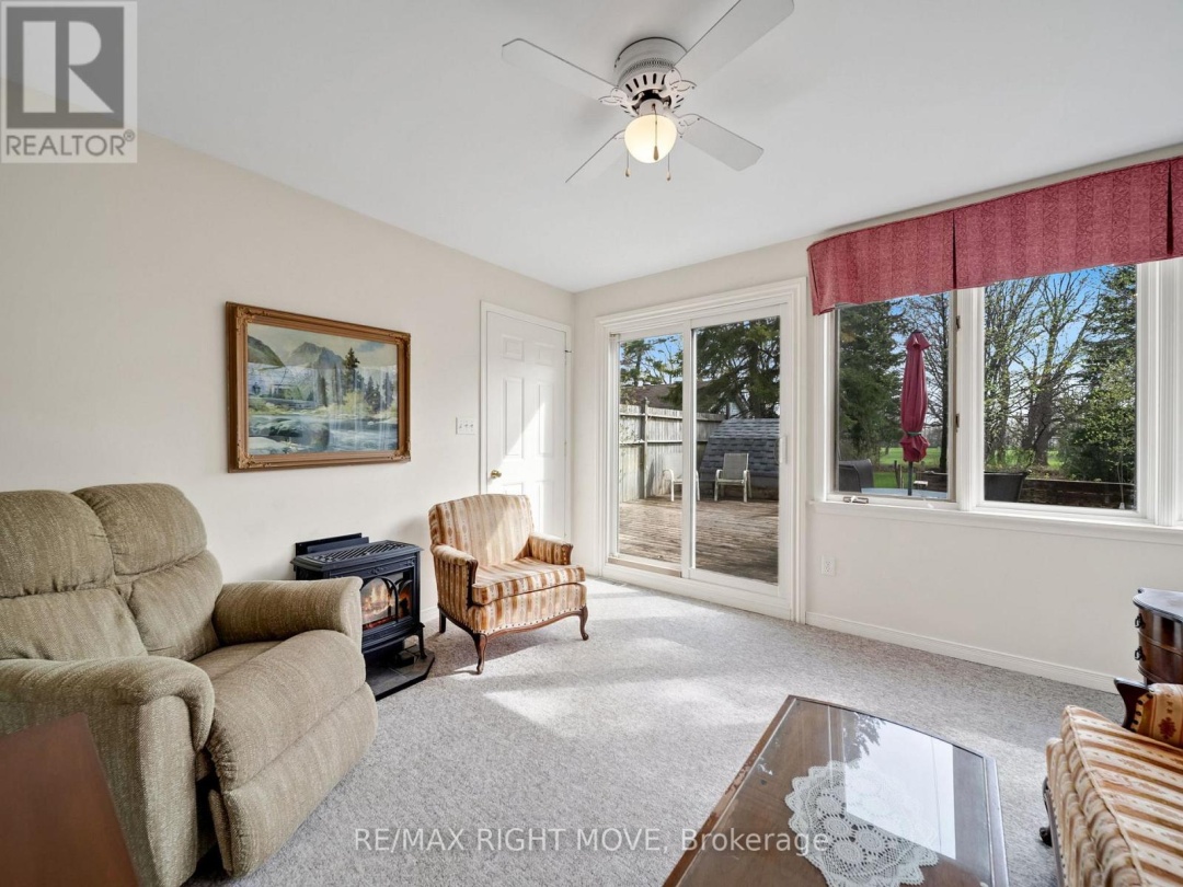 380 Peter Street N, Orillia