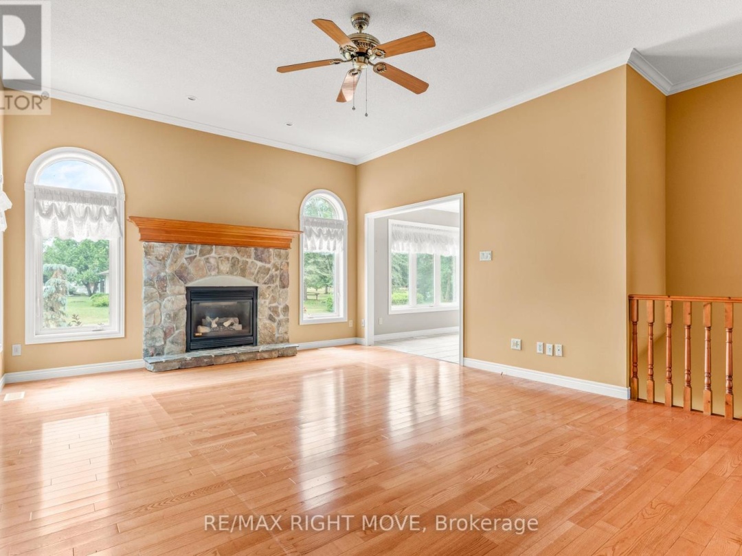 3 THICKETWOOD PLACE E, 
