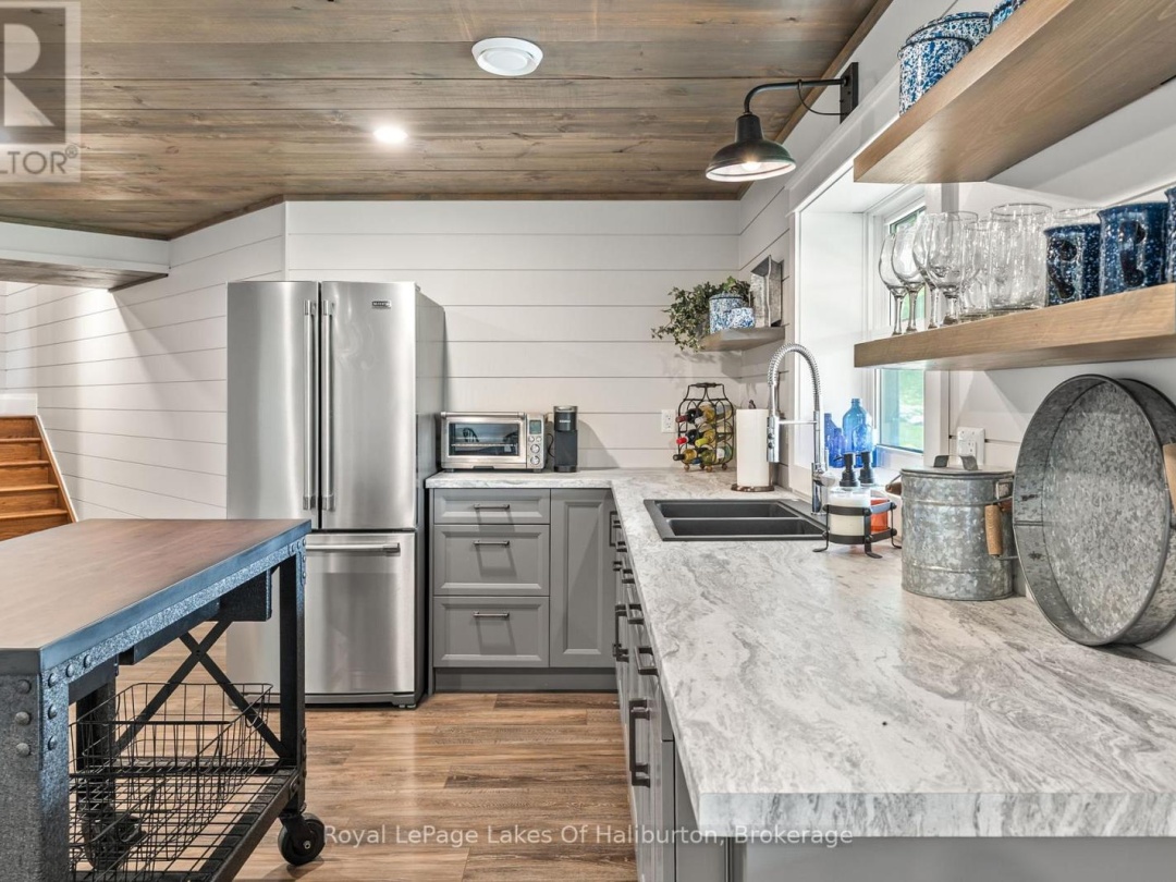1143 TRILLIUM TRAIL, Loon Lake