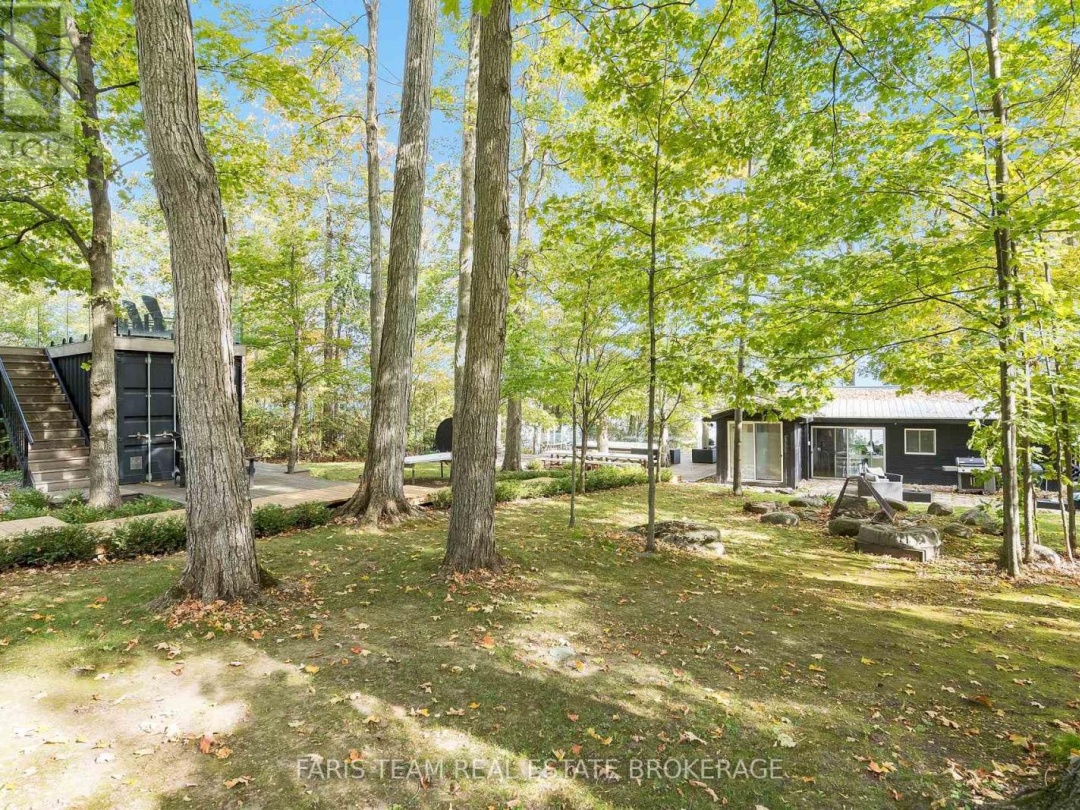 45 IVY LANE, 