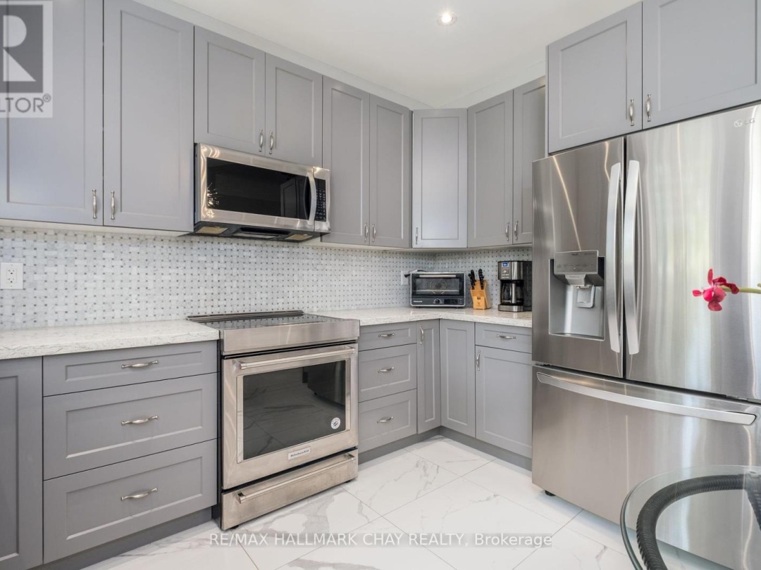 7249 DAVY DRIVE, 