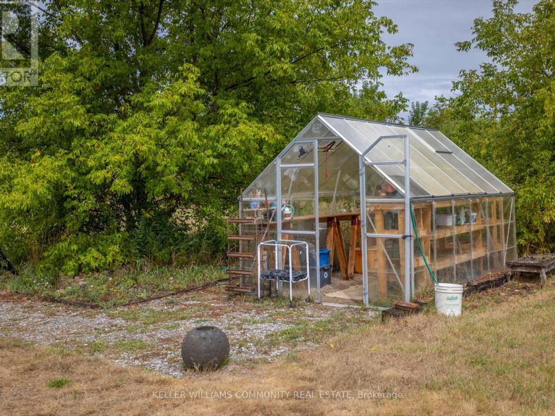 372 COUNTY ROAD 41 ROAD, 