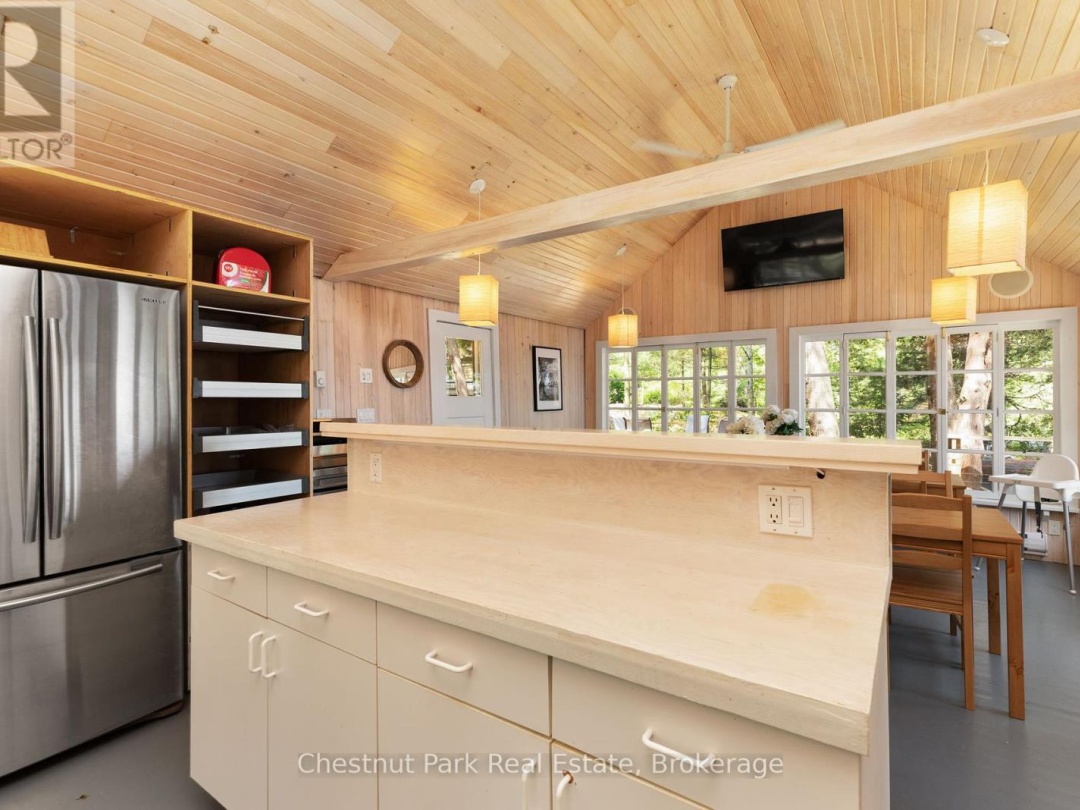 29 Island 26Lm, Lake Muskoka