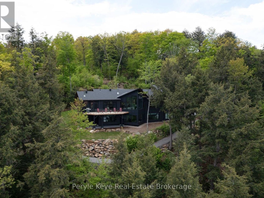 86 CLAREN CRESCENT, 