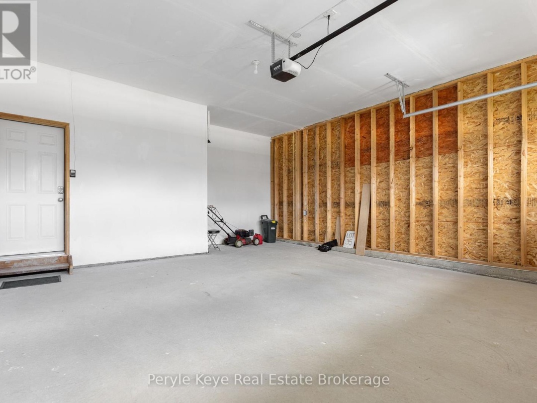 30 DYER CRESCENT, 