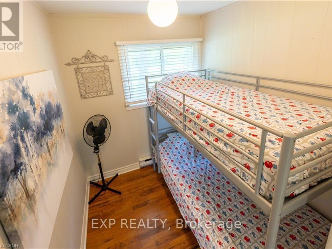 25 BAYVIEW ESTATE ROAD, 