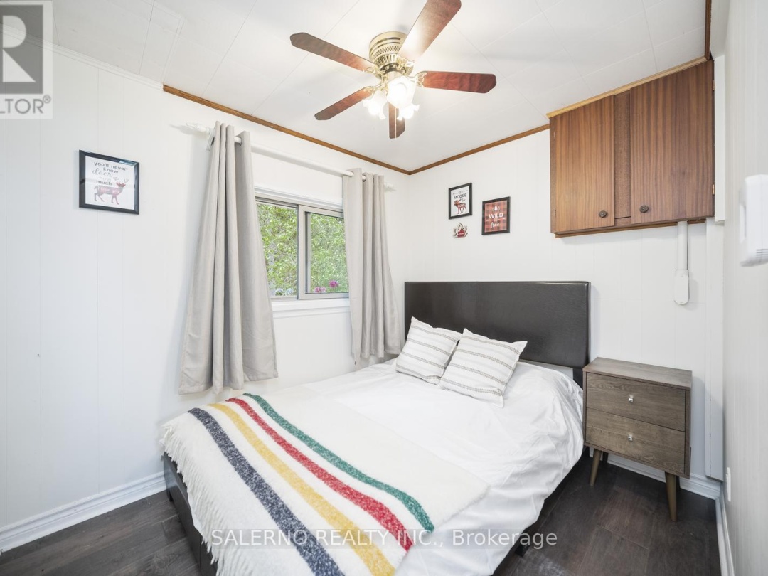 161 Campbell Beach Road, Dalrymple-south Lake