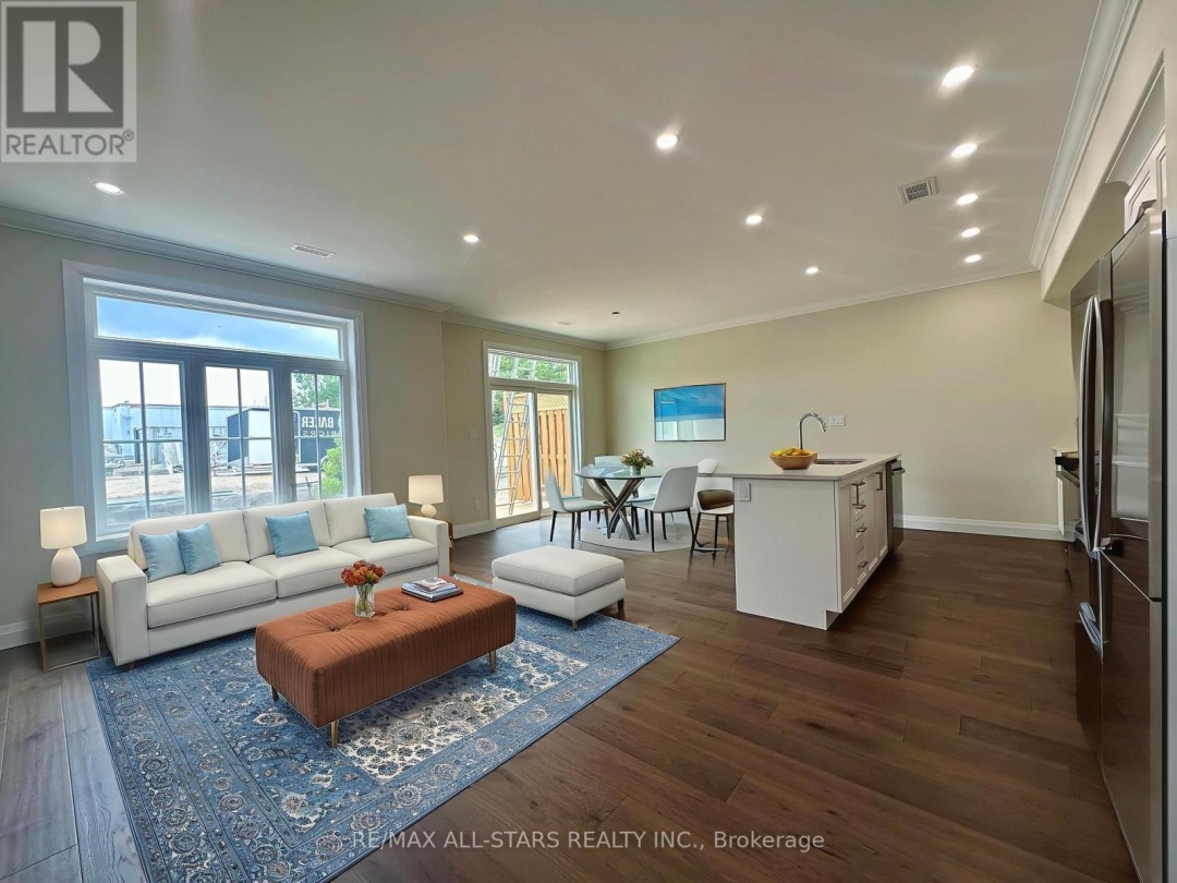6 - 21 HAMPTON LANE, 
