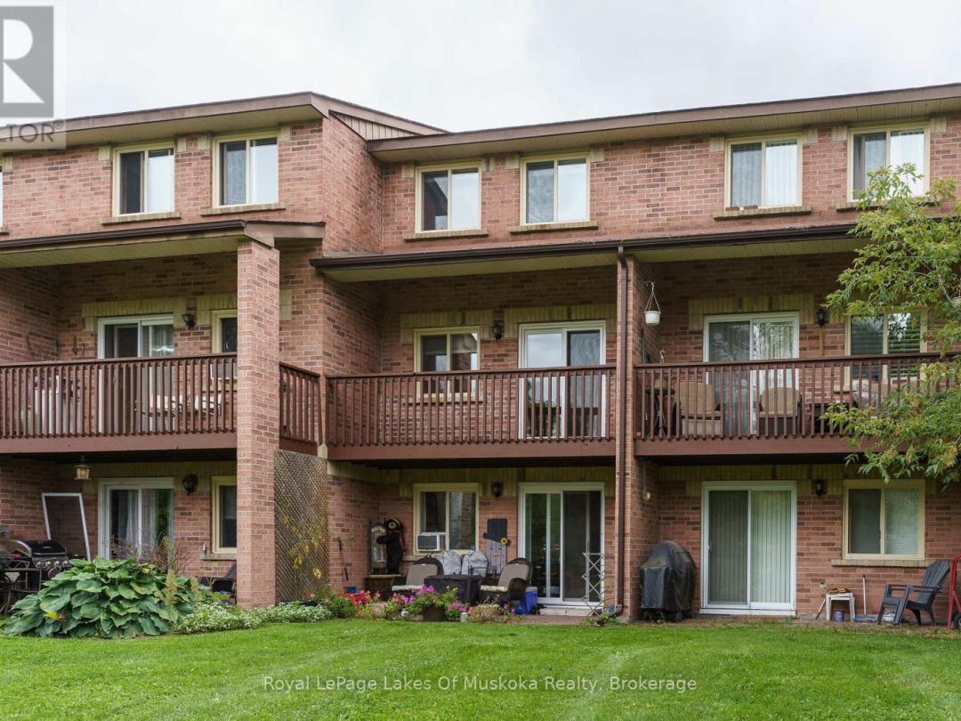 10 - 142 ECCLESTONE DRIVE, Muskoka River