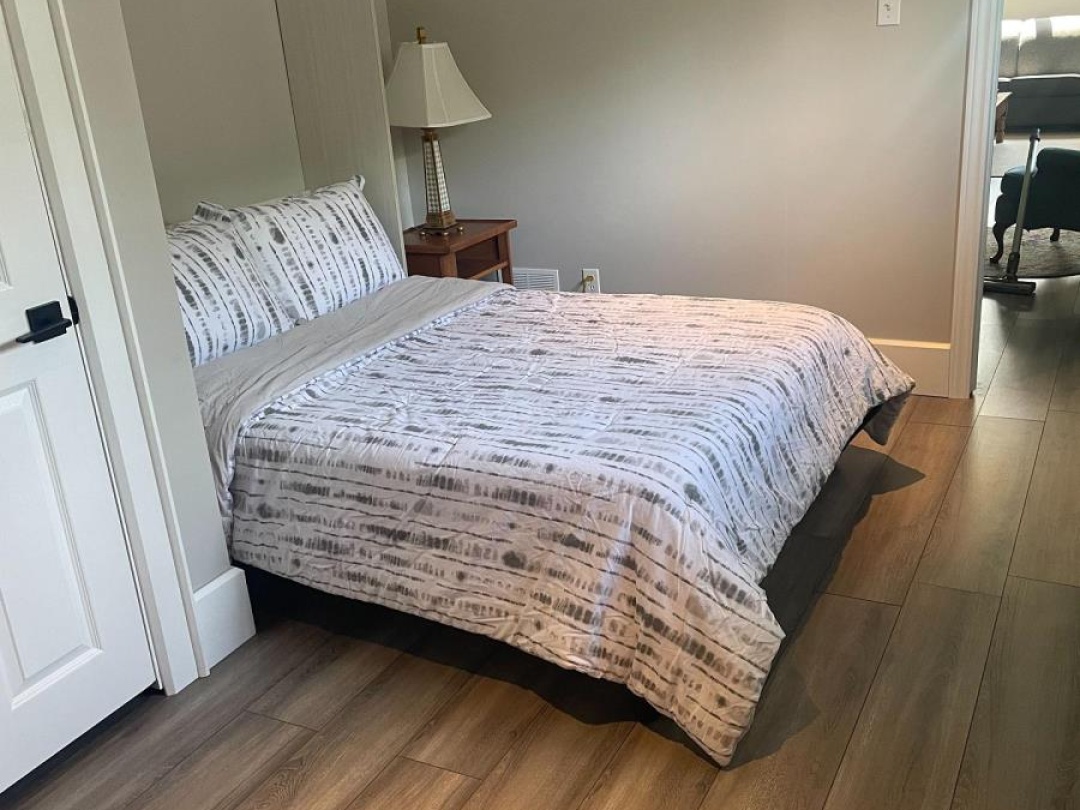 1136 High Falls Road, Muskoka River
