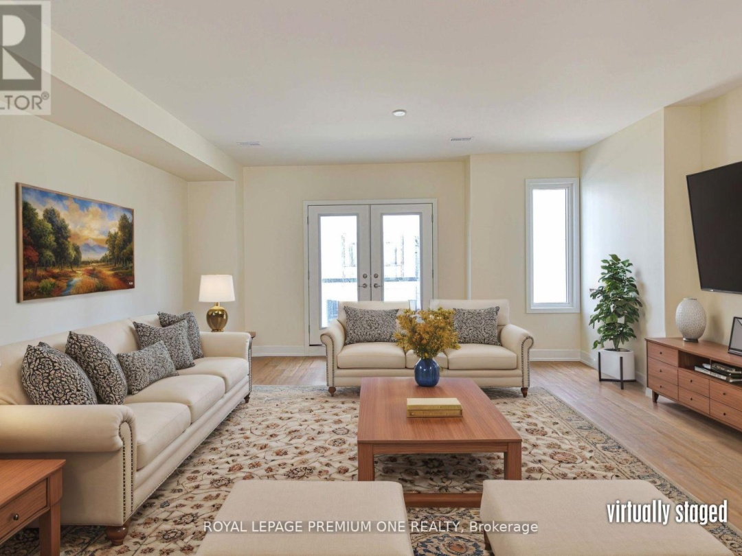 12 MARINER'S PIER WAY, 