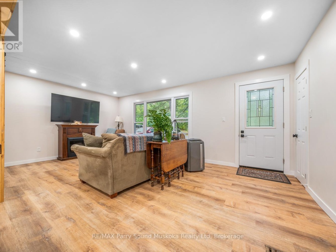 104 PARRY SOUND DRIVE, 
