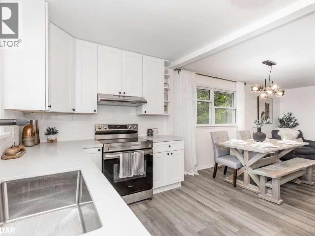 3495 BRENNAN Line, 