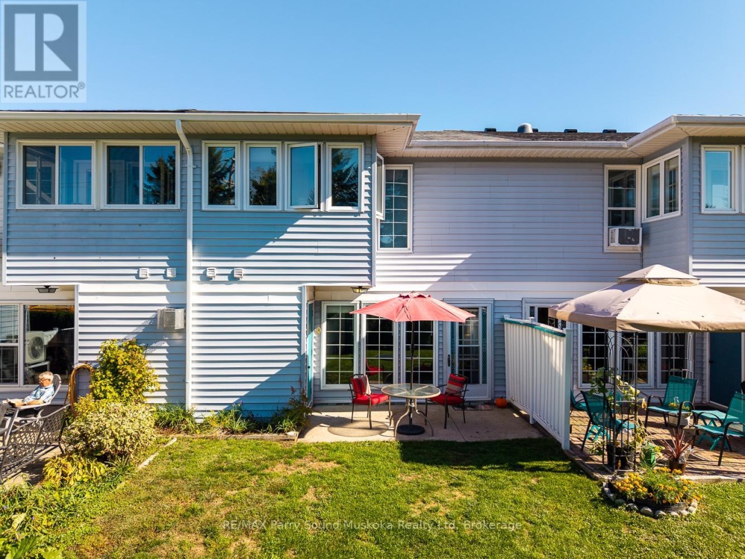 18 GEORGIAN BAY AVENUE, 