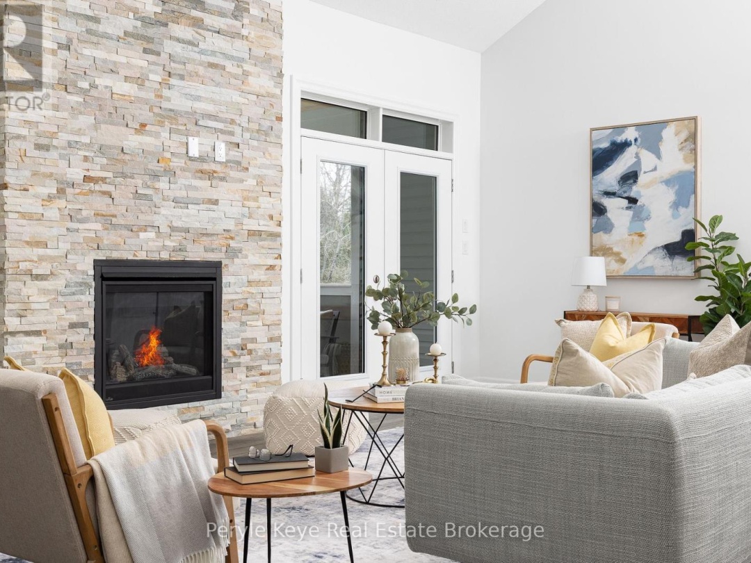 30 DYER CRESCENT, 