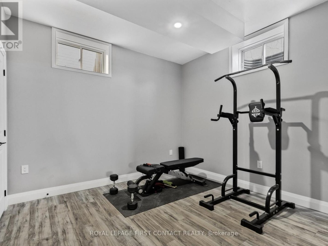 3075 Orion Boulevard, Orillia