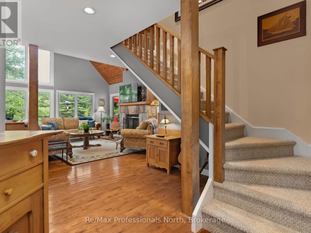 1005 LAIDLAW AVENUE, 