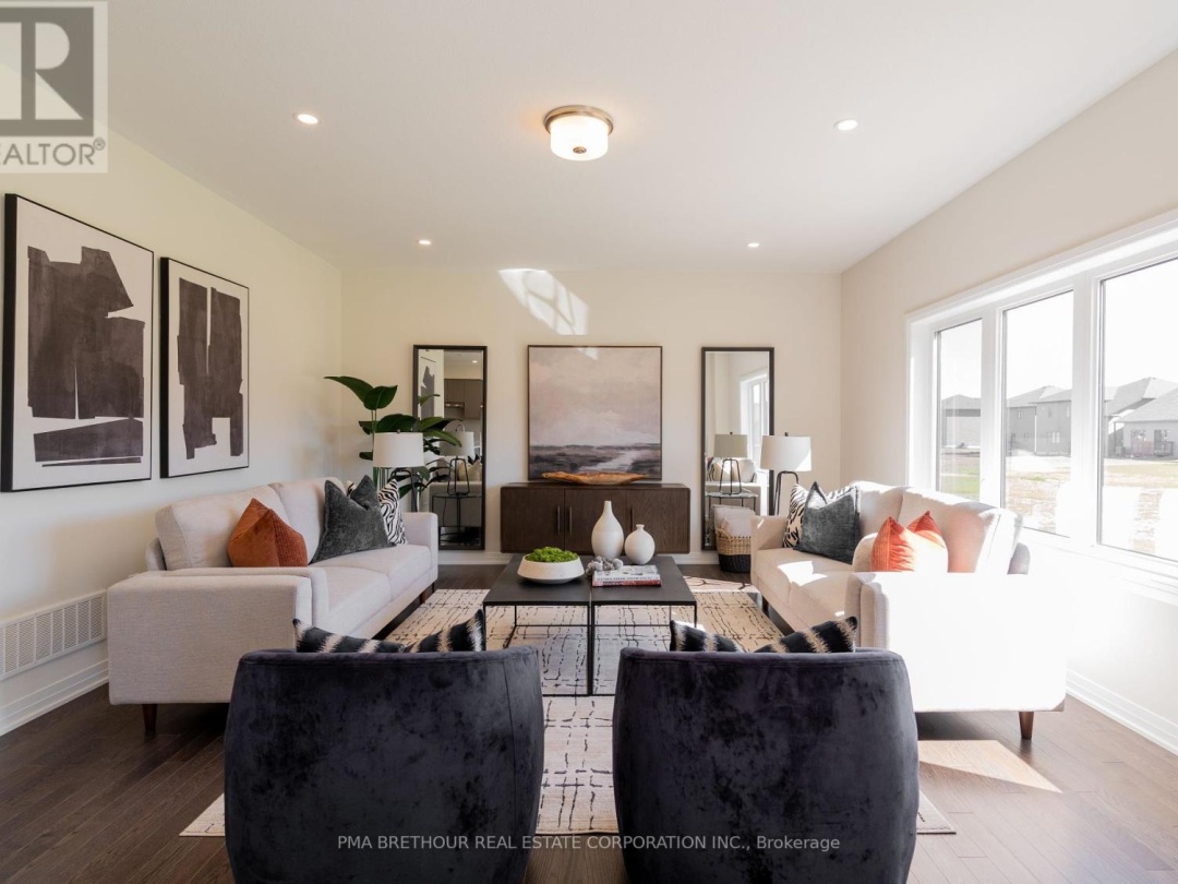 3031 SANDY ACRES AVENUE, 