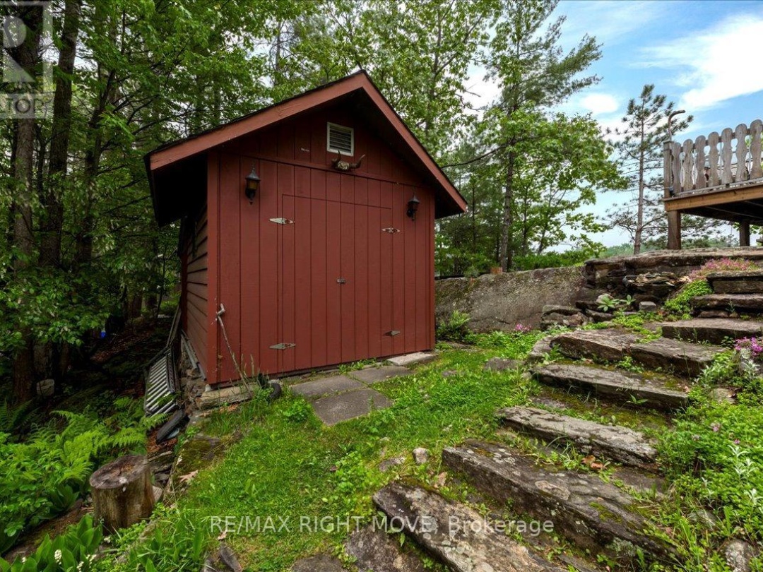 16-17 LOON LAKE ROAD, 