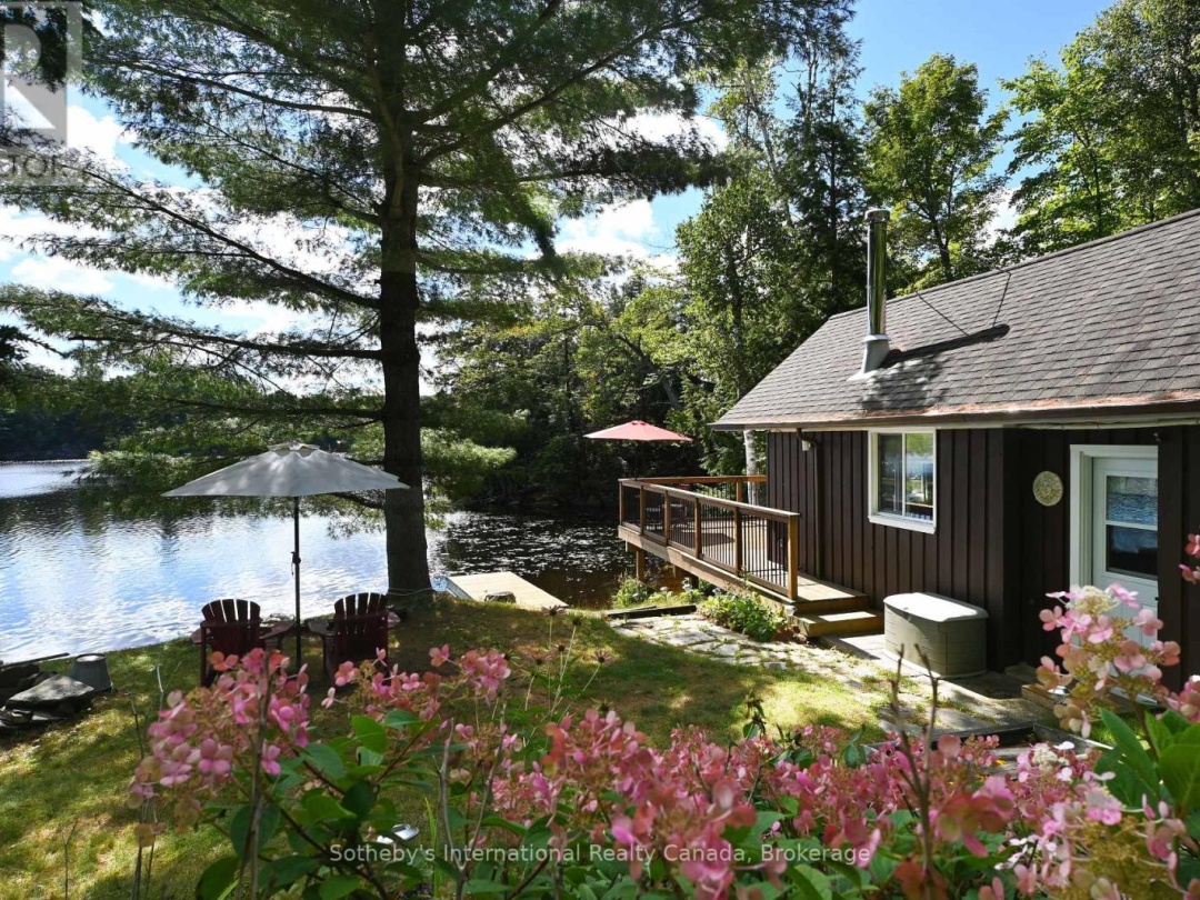 28 PINEWOOD ROAD, 