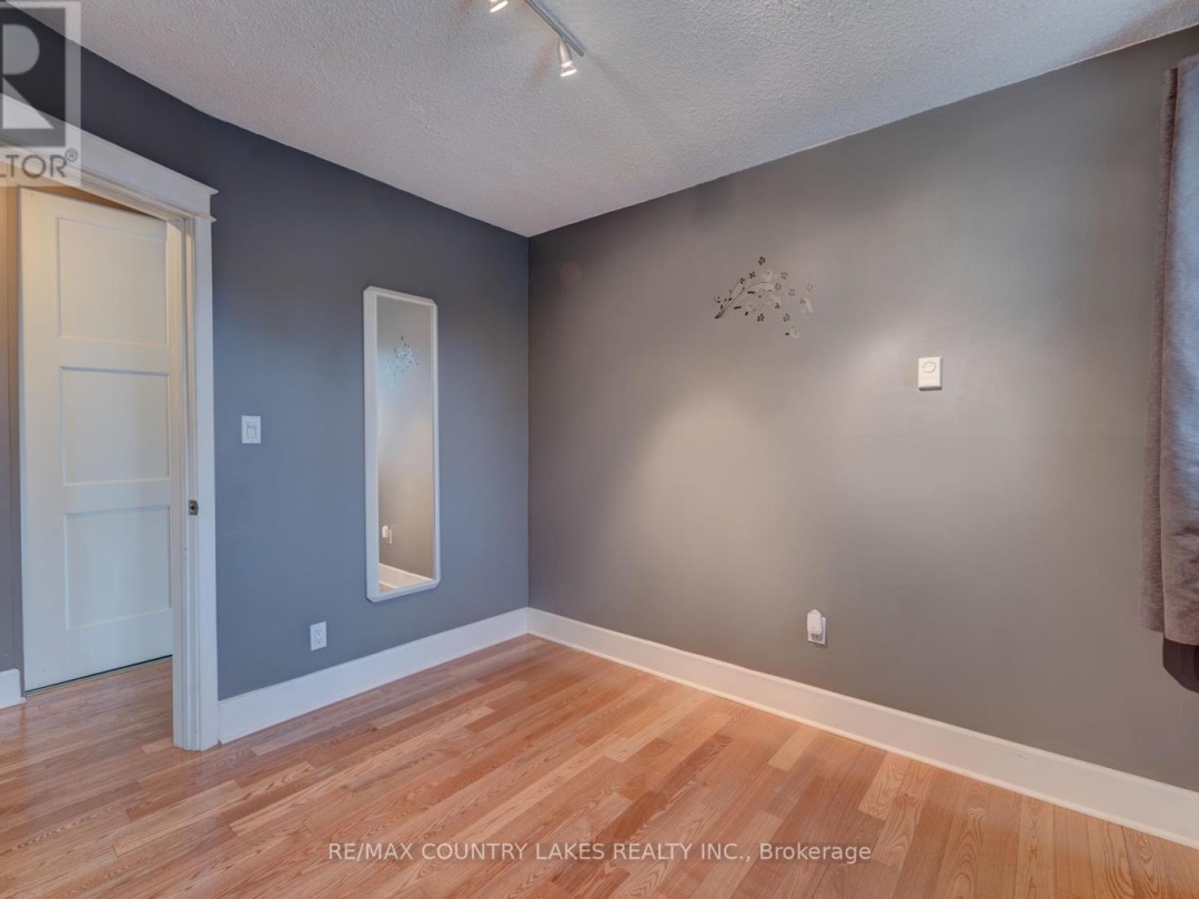1 - 4 PARADISE BOULEVARD, 