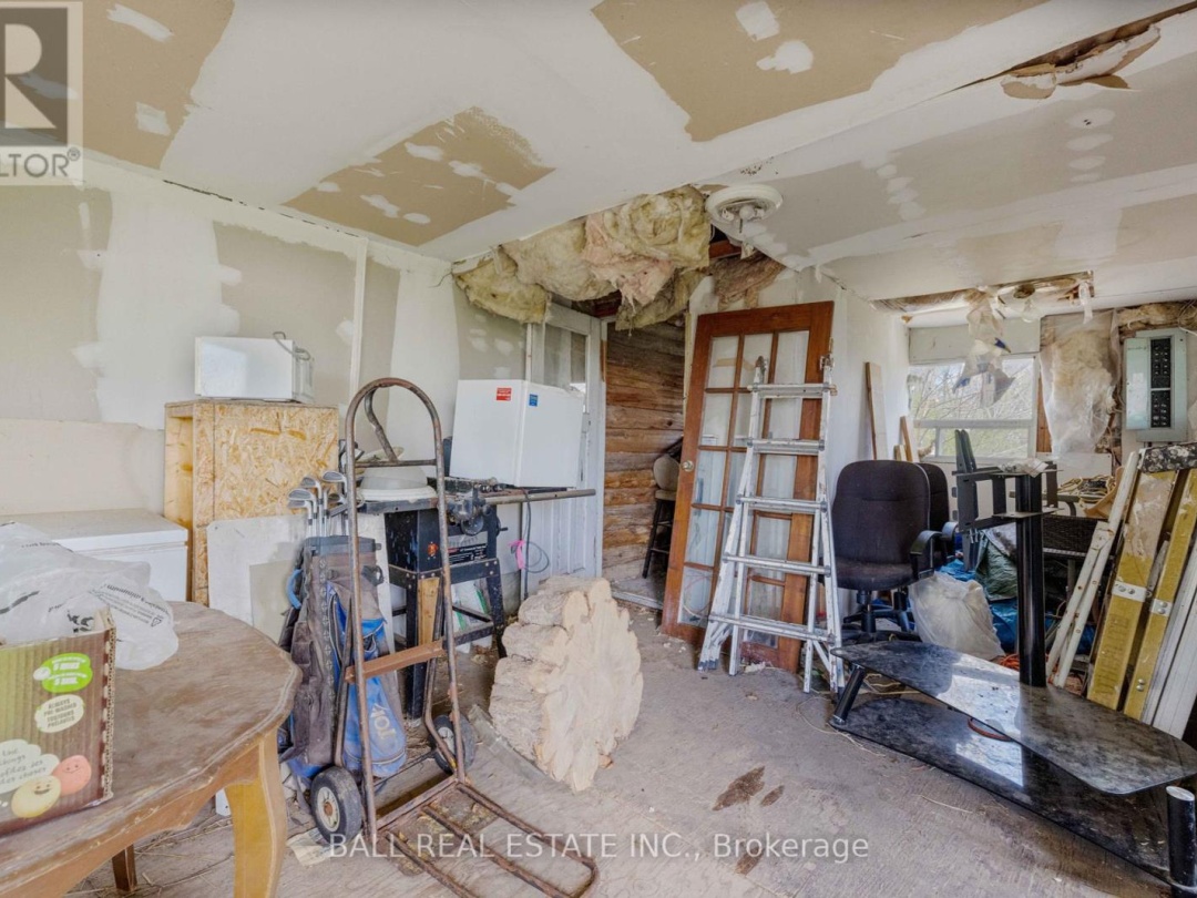 589 COUNTY ROAD 8, 
