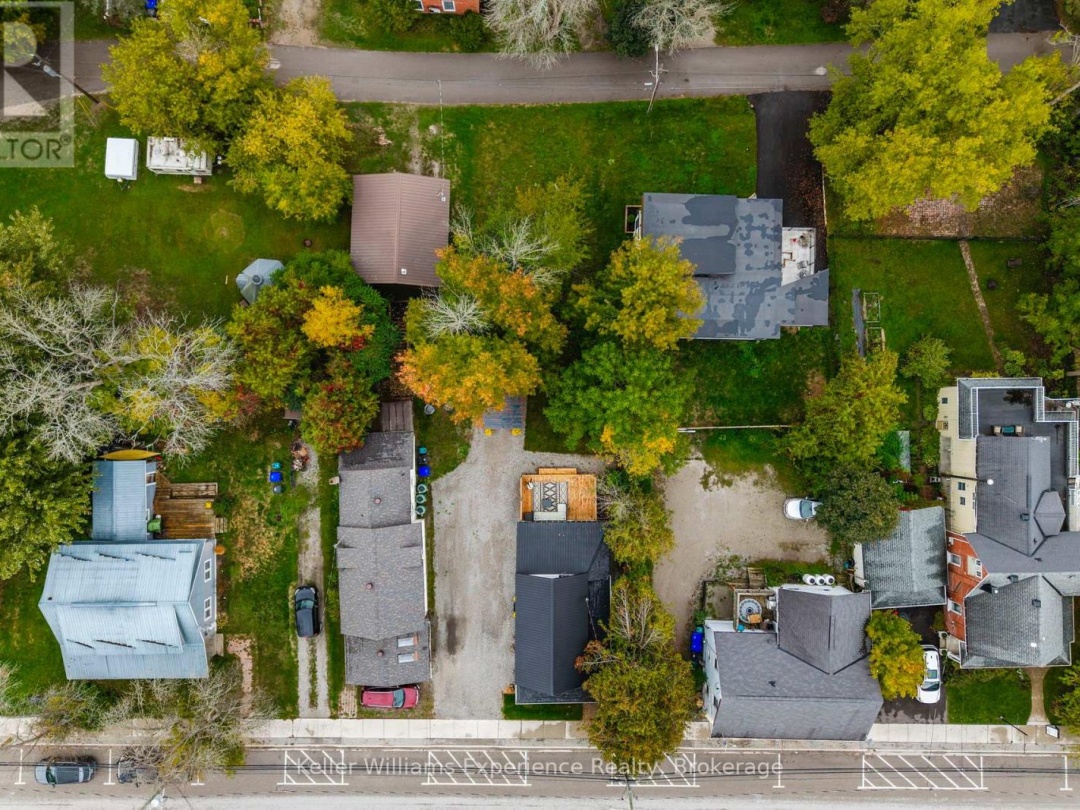 3355 MUSKOKA STREET, 