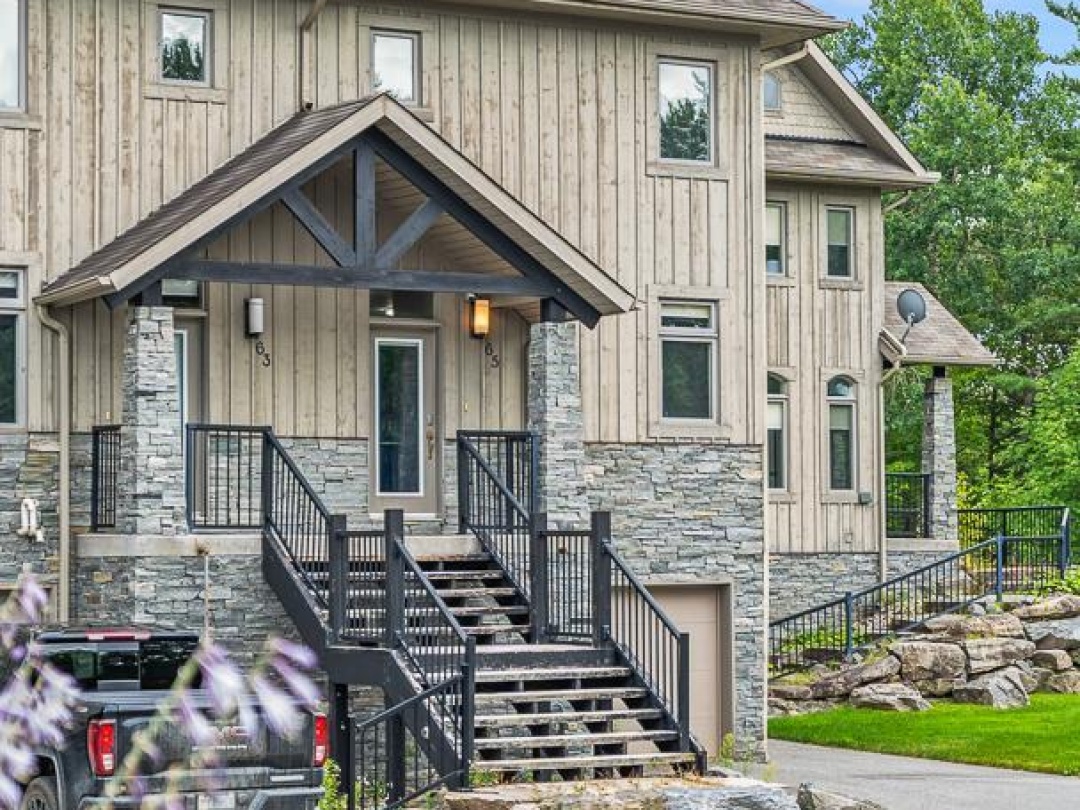 65 ROCKMOUNT CRESCENT, 