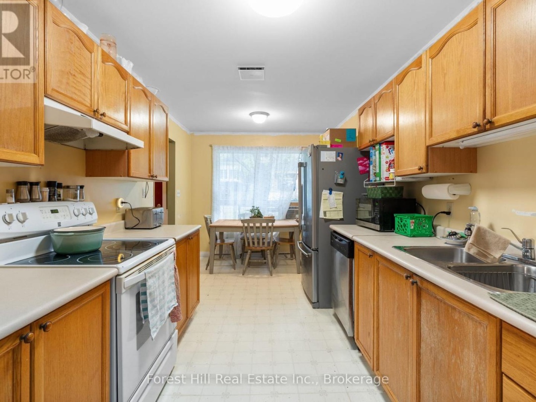 12 CRESTVIEW DRIVE, 