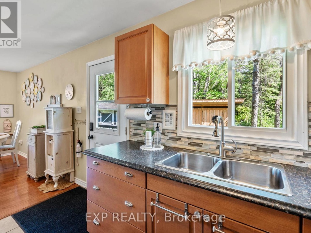 46 BAYVIEW ESTATE ROAD, 
