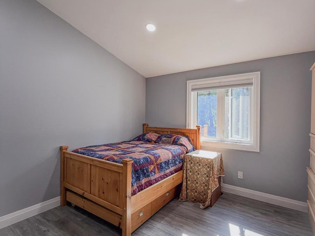 9 LYTLE LANE, 