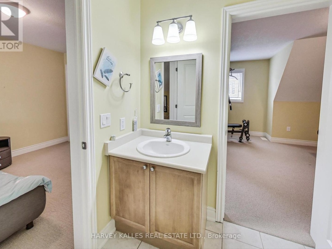 22 5 Invermara Court, Lake Simcoe