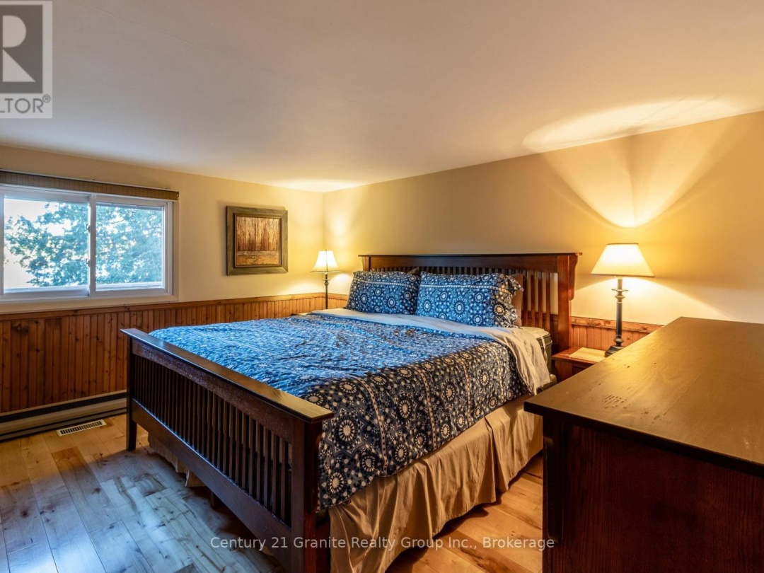 1317 Sullivan Drive, Haliburton Lake