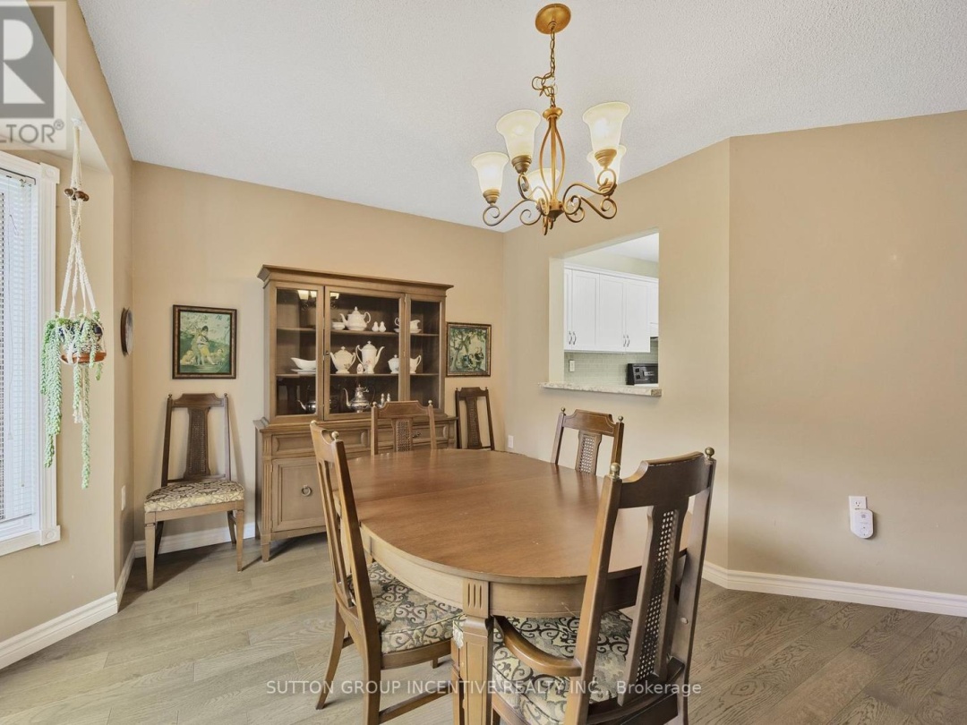 403 - 40 MUSEUM DRIVE, 