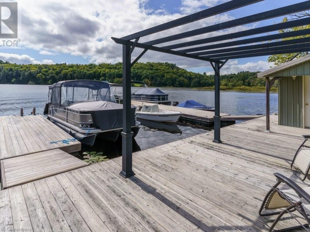 143 South Drive, Lake Vernon