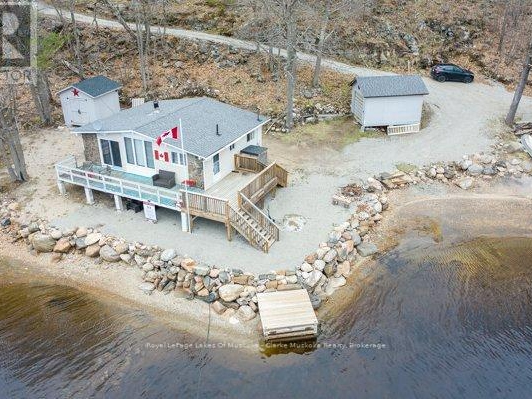 709 Harrison Trail, Georgian Bay