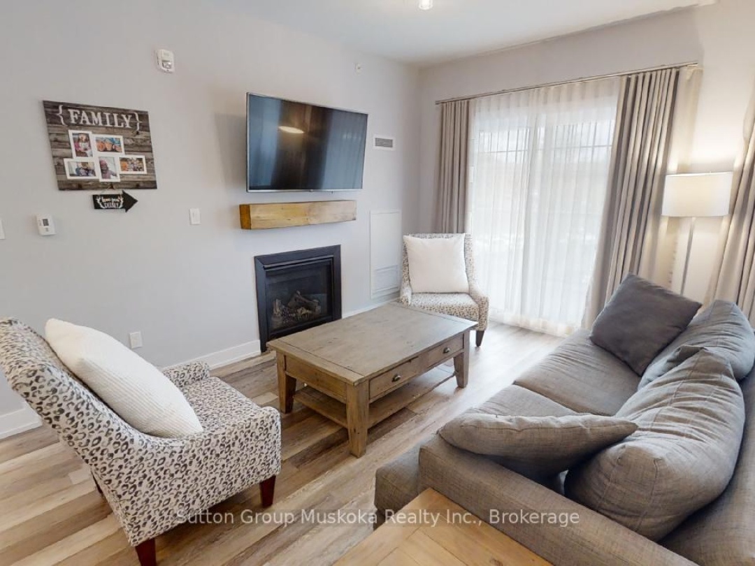 318 - 25 PEN LAKE POINT ROAD, 