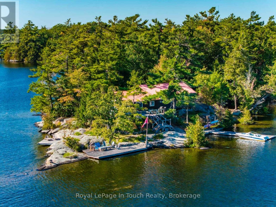 2 IS 190 ISLAND, Six Mile Lake