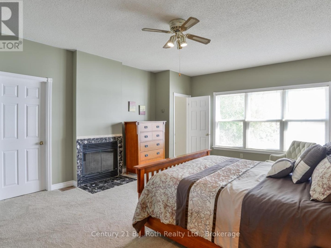 624 High Street, Lake Simcoe