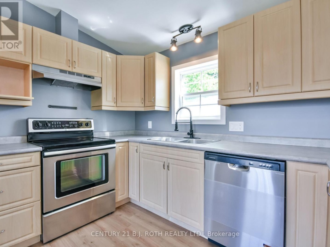 4113 ASH CRESCENT, 